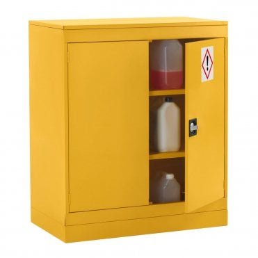 Hazardous Cabinet with Two Shelves H1070 x W915 x D505mm